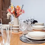 Jolie M'home - Maison 15 Pers, 5 Sdb, 5 Wc, Proche Puy Du Fou Holiday home Mauleon